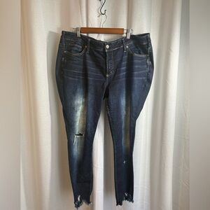 Silver‎ Jeans Straight Womens Plus Suze 16 Mid Rise Denim Distressed EUC 0410